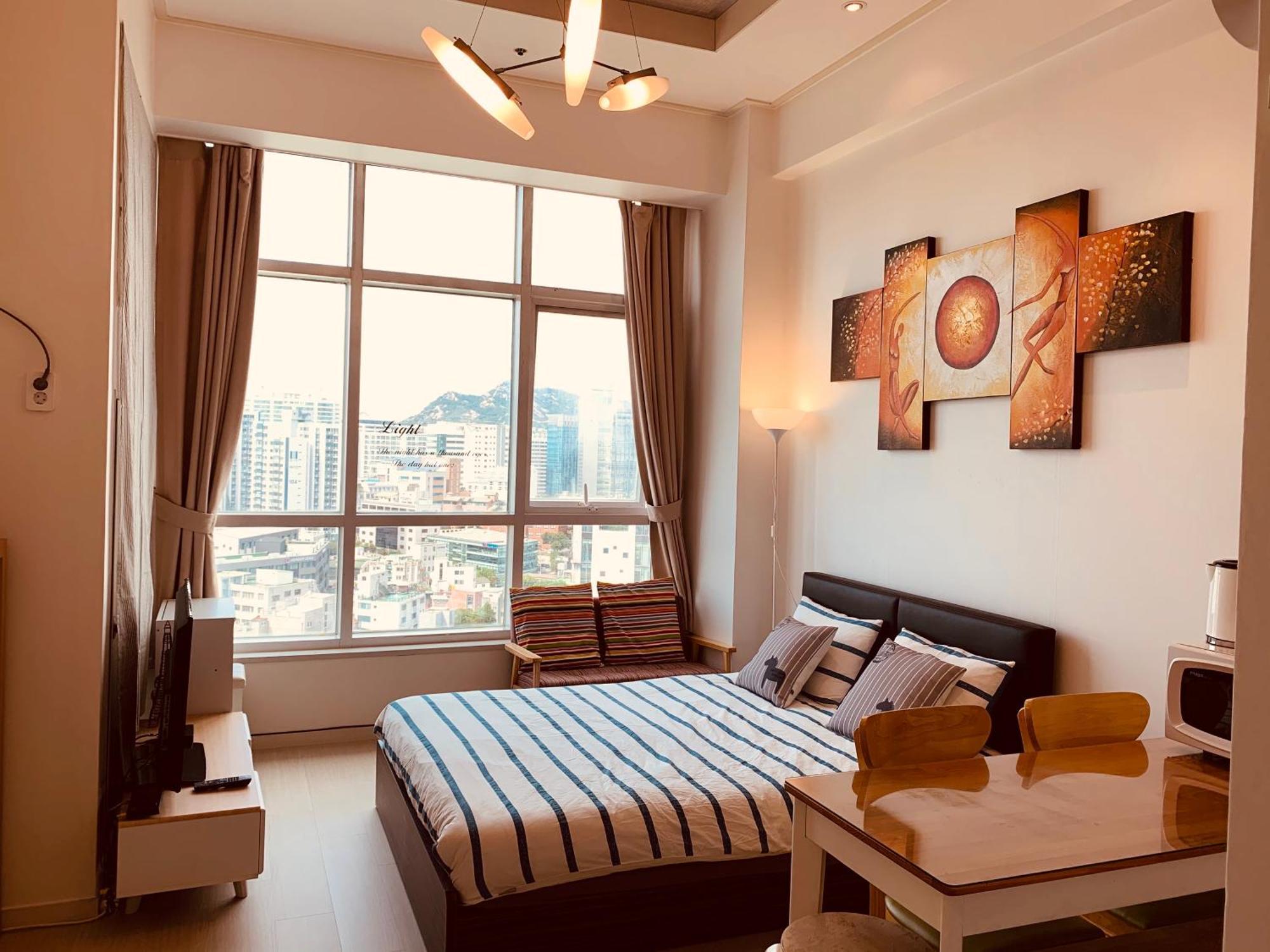 Travel House Apartment โซล ภายนอก รูปภาพ